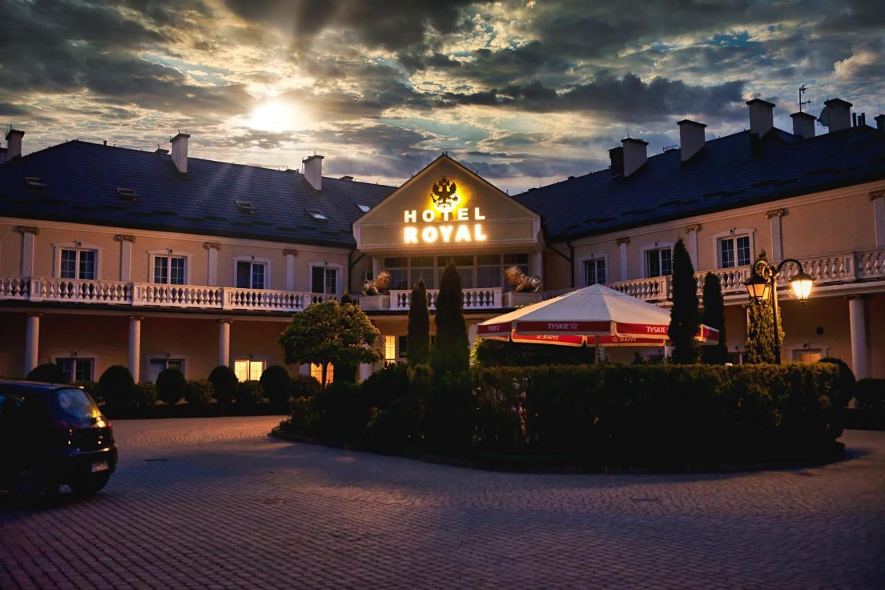 Palac Royal Hotel Rzeszów Exterior foto